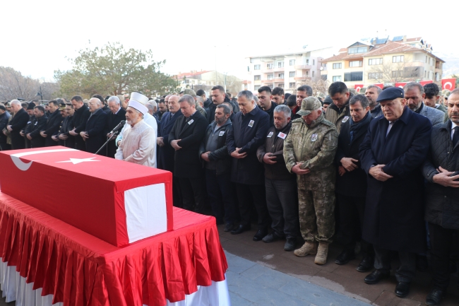 Erzincan Kuzey Irak şehidini gözyaşlarıyla uğurladı