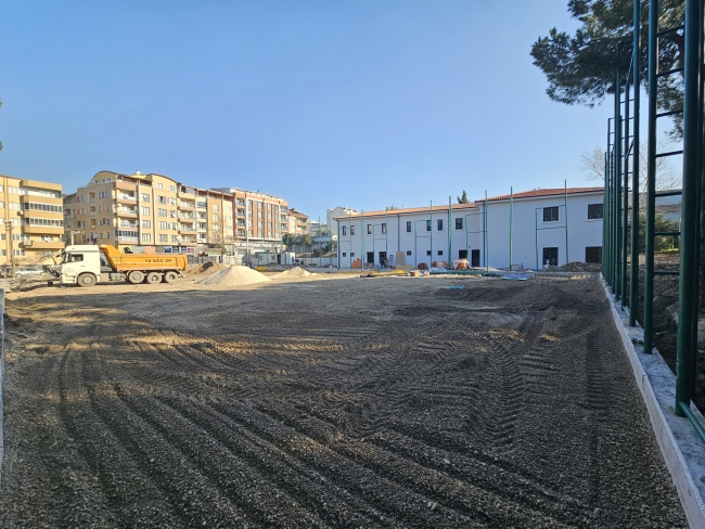 Emek Spor Tesisi açılış için gün sayıyor