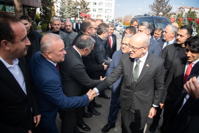 Bakan Şimşek’ten Başkan Büyükkılıç’a ziyaret