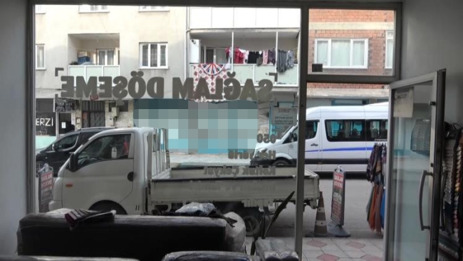 Bursa’da hızını alamayan sürücü 2 kişiyi hastanelik etti