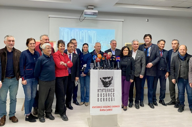 Atatürkçü Düşünce Derneği Bursa Şubesi seçim öncesi manifesto yayınladı