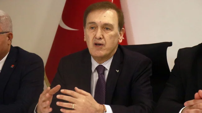 CHP'de adaylıktan çekilmeler devam ediyor