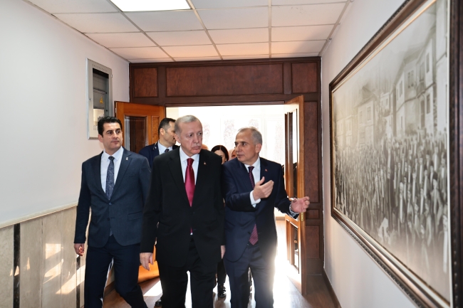 Cumhurbaşkanı Erdoğan’dan Başkan Zolan’a ziyaret