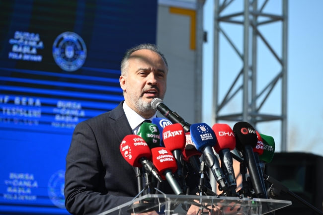 Yıldırım'a bir spor kompleks daha! Vakıf Bera Kent Parkı törenle açıldı