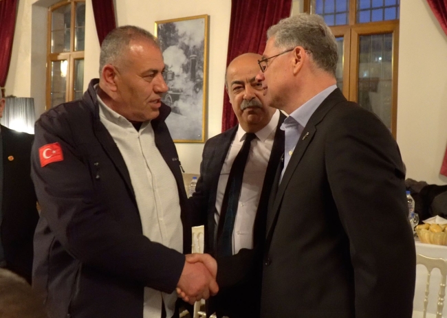 Deniz Dalgıç muhtarlarla buluştu