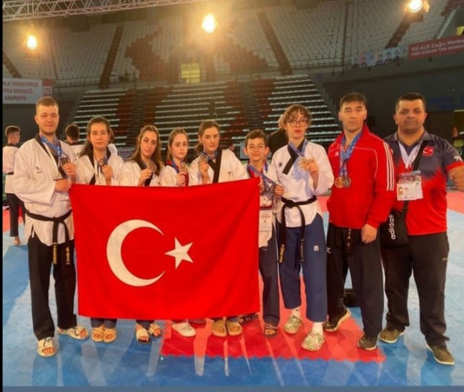 Uluşehir Bursa Camileri Spor Kulübü, uluslararası turnuvaya damga vurdu