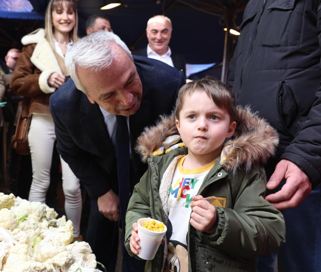 Özdemir: Ataevler pazaryeri hızla tamamlanacak