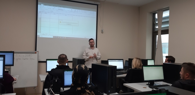 Bursa'da belediye personeline ‘Excel’ eğitimi