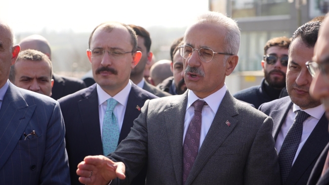 Bakan Uraloğlu Samsun'da incelemelerde bulundu