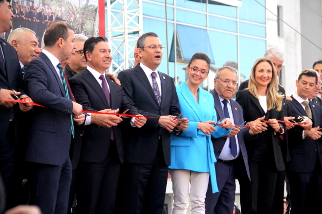 CHP Genel Başkanı Özel Muğla adaylarını tanıttı