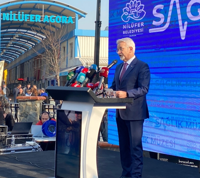 Bursa'da Dr. Ceyhun İrgil Sağlık Müzesi Özgür Özel'in katılımıyla açıldı