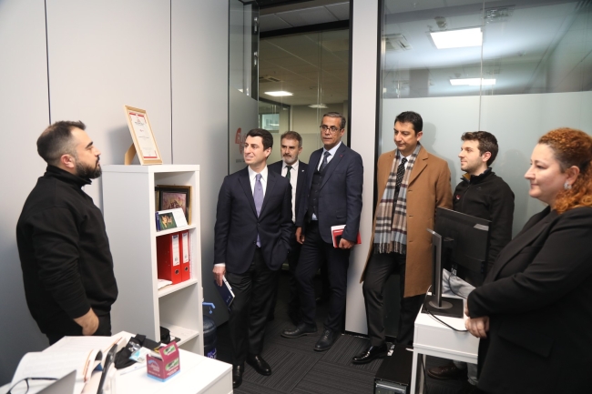 Sanayi ve Teknoloji Bakanlığı yöneticileri Bursateknopark’ta