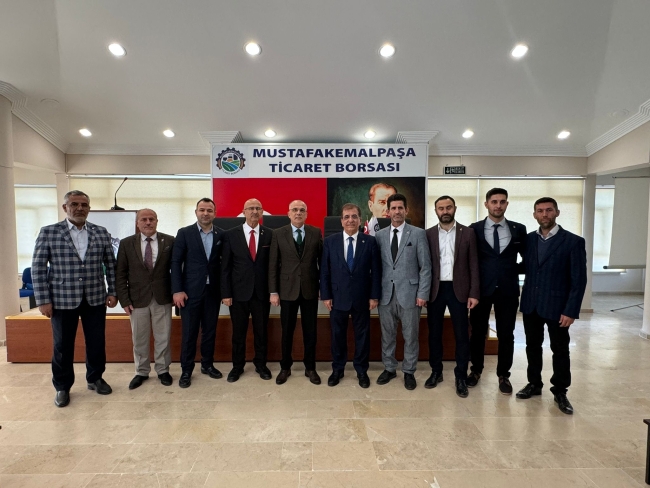 Yeniden Refah Partisi BBB Adayı Sedat Yalçın, Mustafa Kemal Paşa'yı ziyaret etti