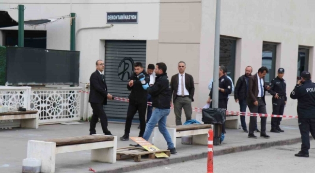 Hastane kafeteryasında silahlı saldırı! 2'si ağır 7 yaralı