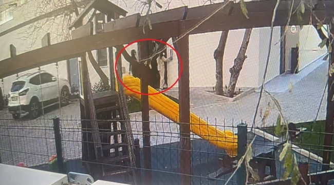 Kadın hırsızlardan "hamile" taktiği