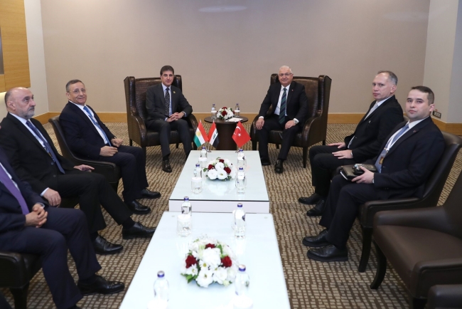 Bakan Güler, IKBY Başkanı Barzani ile görüştü