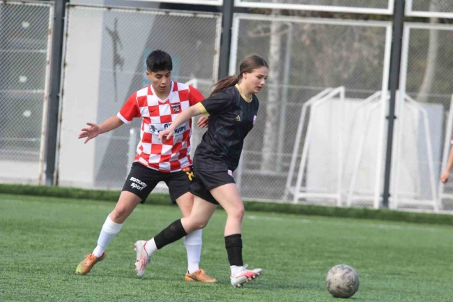 Kadınlar 2. Lig C grubunda galibiyet