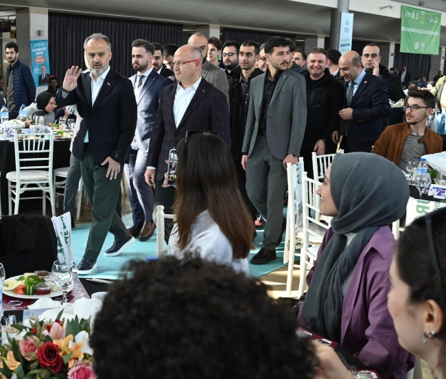 Başkan Aktaş'tan gençlere müjdeli haberler