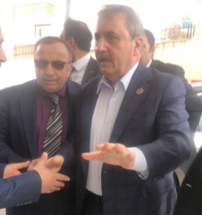 BBP lideri Destici'nin makam aracı kaza yaptı