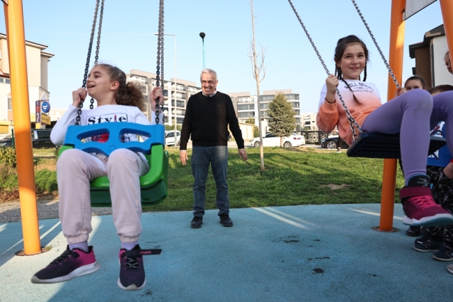 Nilüferli çocuklar Şadi Özdemir'le buluştu