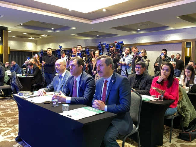 İYİ Parti'nin Bursa Büyükşehir adayı Selçuk Türkoğlu projelerini anlattı