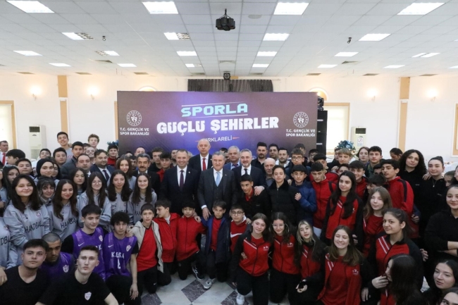 Bakan Bak: Olimpiyatlara hazırlanıyoruz