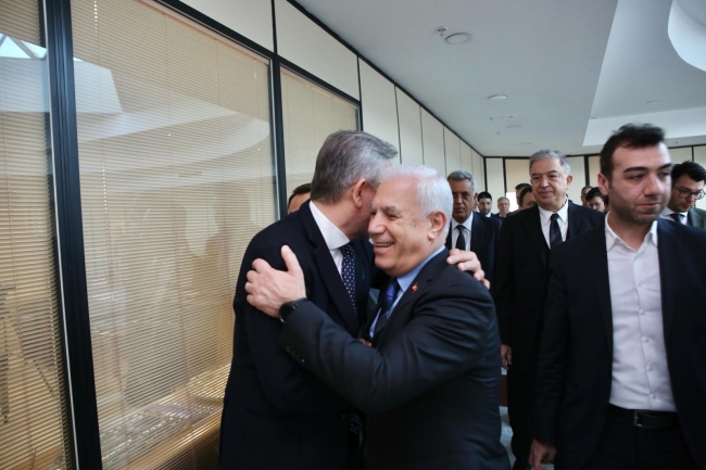 Mustafa Bozbey’den BTSO Başkanı Burkay’a ziyaret