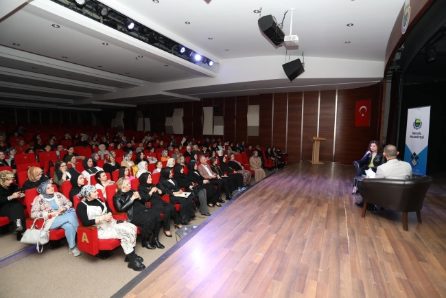 Girişimci kadınlar başarı öykülerini anlattı