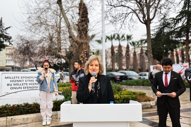 Kadınlar Günü'nde Atatürk unutulmadı