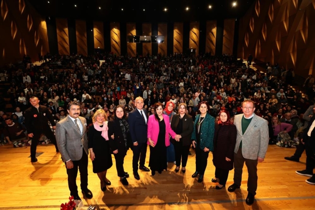 Denizli’de Türkan Şoray rüzgarı esti