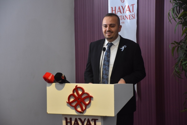 Zahide Yetiş ve Opr. Dr. Servet Yetgin'den kolon kanseri uyarısı