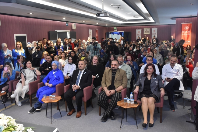 Zahide Yetiş ve Opr. Dr. Servet Yetgin'den kolon kanseri uyarısı