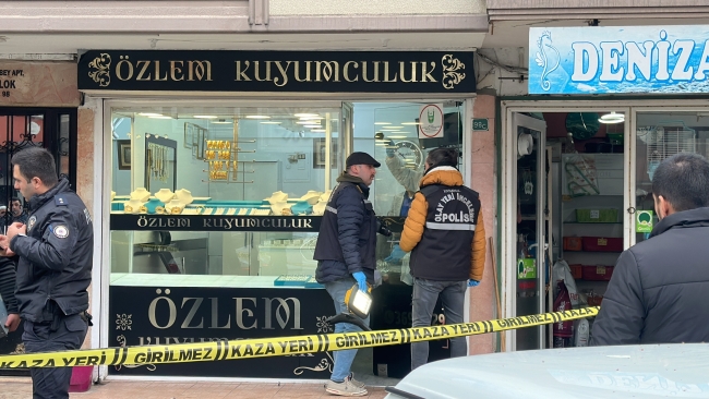 Bursa’da kuyumcu soyan şüpheliler, adliyeye sevk edildi