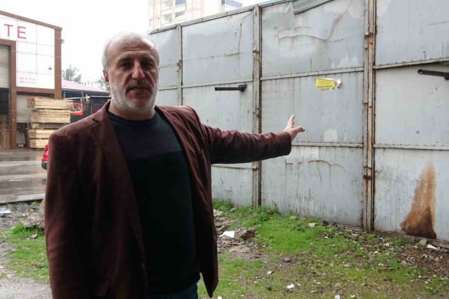 Giriş kapısı olmayan bina!