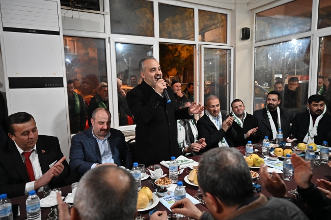 Başkan Aktaş ilk teravide Kestel halkıyla buluştu