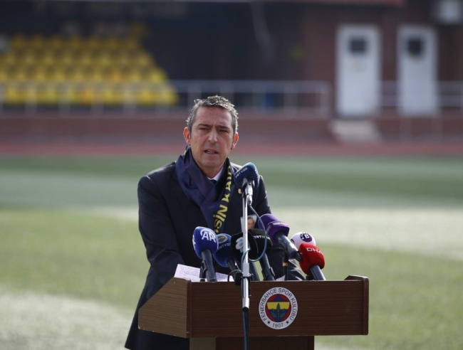 Fenerbahçe’nin 32. başkanı Tahsin Kaya son yolculuğuna uğurlandı