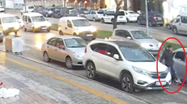 Bursa'da zehir tacirleri yunuslardan kaçamadı!