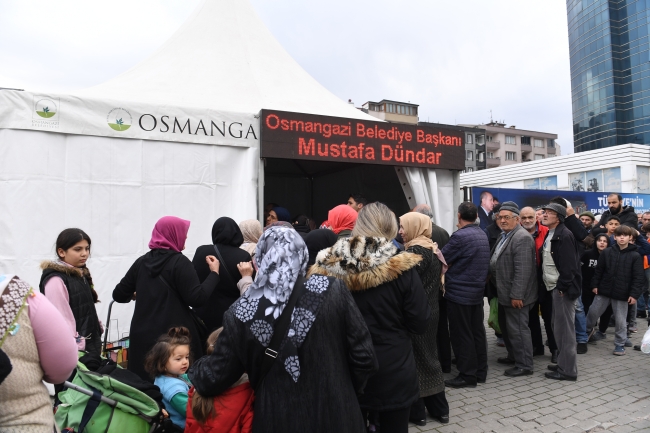 İftar yemekleri Başkan Dündar'dan
