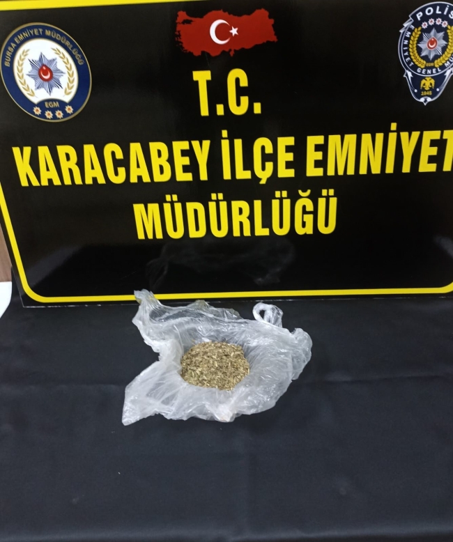 Karacabey polisinden uyuşturucu operasyonu: 2 Kişi tutuklandı