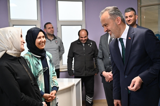 Bursa'da doktorlara bayram ziyareti