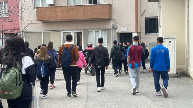Bursa’da okul çevreleri mercek altında!