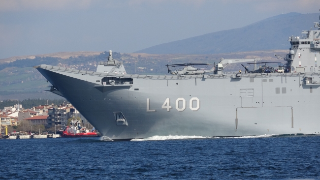 TCG Anadolu Çanakkale Boğazı’nda