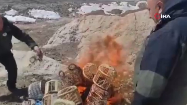 Van’da kafes avcılığı yapan 3 kişiye para cezası yazıldı
