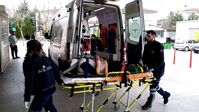 O kaçtı polis kovaladı hızını alamadı kaza yaptı