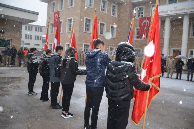 Beytüşşebap'ta 18 Mart Çanakkale Zaferi ve Şehitleri Anma Günü kar altında kutlandı
