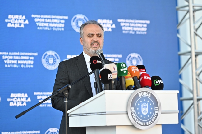 Üniversitelilere özel ayrıcalıklı spor merkezi