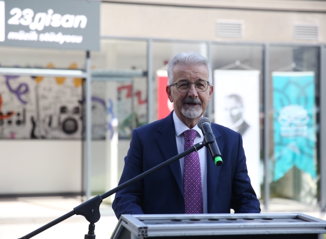 Bursa'da 23 Nisan Müzik Stüdyosu açıldı