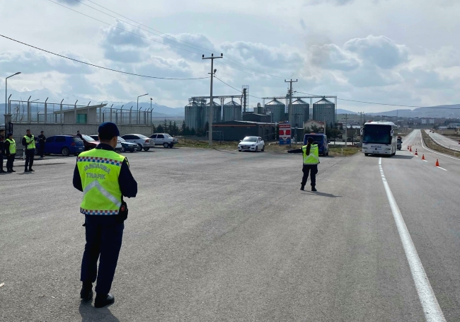 Aksaray'da yolcu otobüslerine denetim