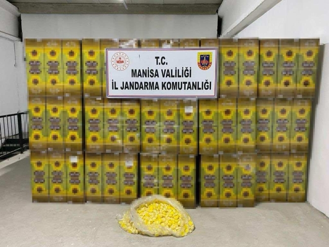 Yüzlerce litre sahte zeytinyağı ele geçirildi