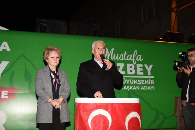 Bozbey Karacabey’den seslendi: “İşinin ehli geliyor!”